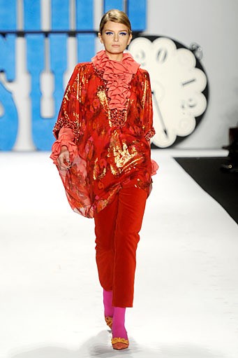 Anna Sui. Fall/Winter 2012. New York Fashion Week FW 2012. [Photo by Frazer Harrison/Getty Images for Mercedes-Benz Fashion Week]