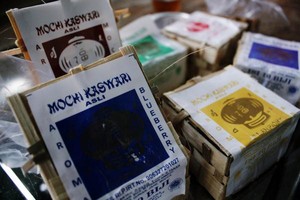Nyammm! Kenyalnya Kue Mochi Khas Sukabumi