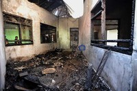 Sejumlah ruangan di LP terbakar.