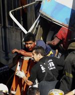 KA Tabrak Pembatas, 49 Orang Tewas