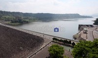 Aliran air ini dimanfaatkan untuk memutar turbin listrik PLTA Cirata. UP Cirata memiliki 8 unit pembangkit listrik dengan total daya terpasang 1.008 MW dengan produksi energi listrik ratarata 1.428 GWh per-tahun.