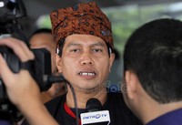 MA menjatuhkan vonis 5 tahun penjara kepada Eep Hidayat dalam kasus korupsi Biaya Pemungutan Pajak Bumi dan Bangunan (BP PBB) Pemerintah Kabupaten Subang tahun 2005-2008. Tidak terima dengan vonis tersebut, Eep mengadu ke Kemendagri.