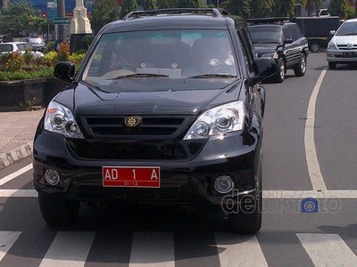 Mobil Esemka Uji Emisi Solo-Jakarta