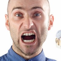 Rahang yang Kuat Pertanda Punya Hormon Seks yang Tinggi