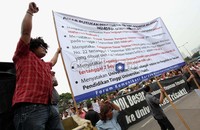 Dalam orasinya mereka menyampaikan tekatnya akan menjaga proses belajar mengajar di kampus Trisakti tetap berjalan dengan baik. Mereka jua menyatakan dengan tegas bahwa Universitas Trisakti bukan milik pihak yang menamakan dirinya Yayasan Trisakti.