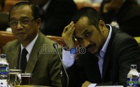 Seluruh Pimpinan KPK, termasuk Ketua KPK Abraham Samad hadir dalam rapat tersebut. Ramses/detikcom.