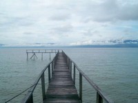 Dermaga di Tando Bone, salah satu sisi Danau Poso (hadi/dtraveler) Dermaga di Tando Bone, salah satu sisi Danau Poso (hadi/dtraveler)
