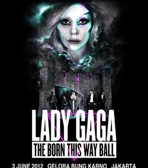Lady Gaga Gelar Konser Akbar di Stadion Gelora Bung Karno, 3 Juni 2012