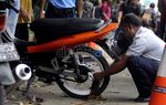 Parkir Sembarangan, Puluhan Motor Digembok