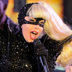 Wow..Lady Gaga Konser di Jakarta 3 Juni 2012