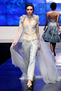 Ferry Sunarto The Fascinating Romance. BNI Presents Ethnic Eclectism. Indonesia Fashion Week 2012 at Jakarta Convention Center. [Foto: Mohammad Abduh/Wolipop]