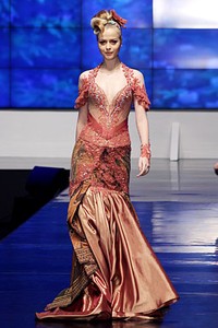 Ferry Sunarto The Fascinating Romance. BNI Presents Ethnic Eclectism. Indonesia Fashion Week 2012 at Jakarta Convention Center. [Foto: Mohammad Abduh/Wolipop]