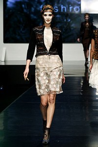 Musa Widyatmodjo The (ine) Kelimutu. BNI Presents Ethnic Eclectism. Indonesia Fashion Week 2012 at Jakarta Convention Center. Jakarta. [Foto: Mohammad Abduh/Wolipop]