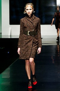 Musa Widyatmodjo The (ine) Kelimutu. BNI Presents Ethnic Eclectism. Indonesia Fashion Week 2012 at Jakarta Convention Center. Jakarta. [Foto: Mohammad Abduh/Wolipop]