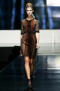 Musa Widyatmodjo The (ine) Kelimutu. BNI Presents Ethnic Eclectism. Indonesia Fashion Week 2012 at Jakarta Convention Center. Jakarta. [Foto: Mohammad Abduh/Wolipop]