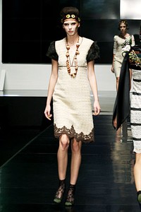 Musa Widyatmodjo The (ine) Kelimutu. BNI Presents Ethnic Eclectism. Indonesia Fashion Week 2012 at Jakarta Convention Center. Jakarta. [Foto: Mohammad Abduh/Wolipop]