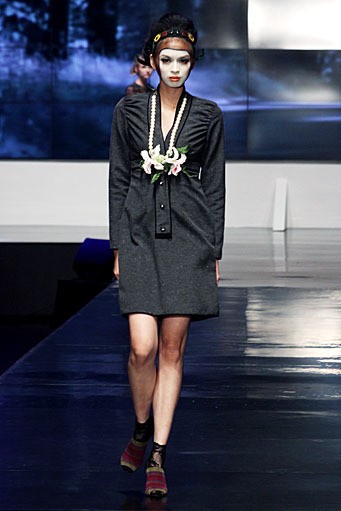 Musa Widyatmodjo The (ine) Kelimutu. BNI Presents Ethnic Eclectism. Indonesia Fashion Week 2012 at Jakarta Convention Center. Jakarta. [Foto: Mohammad Abduh/Wolipop]