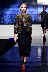 Musa Widyatmodjo The (ine) Kelimutu. BNI Presents Ethnic Eclectism. Indonesia Fashion Week 2012 at Jakarta Convention Center. Jakarta. [Foto: Mohammad Abduh/Wolipop]