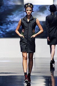 Musa Widyatmodjo The (ine) Kelimutu. BNI Presents Ethnic Eclectism. Indonesia Fashion Week 2012 at Jakarta Convention Center. Jakarta. [Foto: Mohammad Abduh/Wolipop]