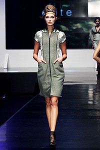 Musa Widyatmodjo The (ine) Kelimutu. BNI Presents Ethnic Eclectism. Indonesia Fashion Week 2012 at Jakarta Convention Center. Jakarta. [Foto: Mohammad Abduh/Wolipop]