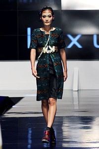 Musa Widyatmodjo The (ine) Kelimutu. BNI Presents Ethnic Eclectism. Indonesia Fashion Week 2012 at Jakarta Convention Center. Jakarta. [Foto: Mohammad Abduh/Wolipop]