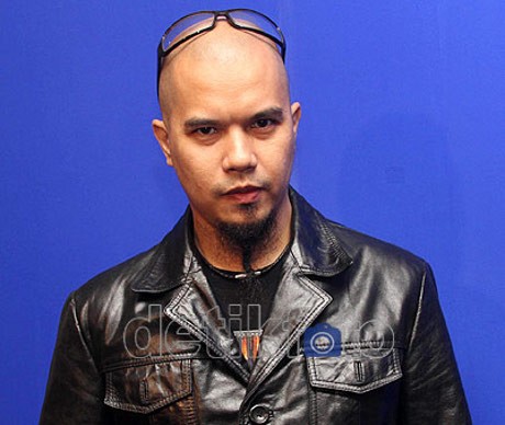 Disebut Keturunan Nazi di Wikipedia, Ahmad Dhani Geram