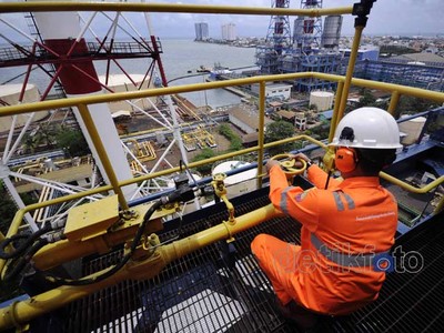Reklamasi Pantai Ancam PLTU Muara Karang