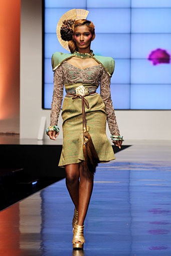 Defrico Audy Wong Kito Chino. Indonesia Fashion Week 2012 Psychedelic Slang at Jakarta Convention Center. Senayan. Jakarta. [Foto: Mohammad Abduh/Wolipop]