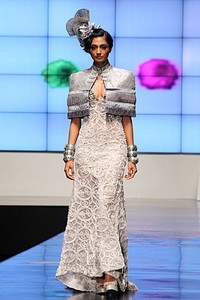 Defrico Audy Wong Kito Chino. Indonesia Fashion Week 2012 Psychedelic Slang at Jakarta Convention Center. Senayan. Jakarta. [Foto: Mohammad Abduh/Wolipop]