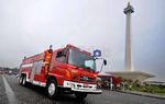 Damkar Unjuk Kebolehan Melawan Api