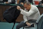 Gayus Divonis 6 Tahun Penjara