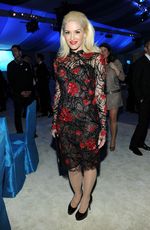 Mengintip Kemeriahan Pesta Elton John