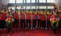 Jayadi Racing Team merupakan juara umum seri Honda Racing Championship dan runner up Motoprix 2011. Padahal, baru tahun lalu mereka digandeng pabrikan motor Honda.