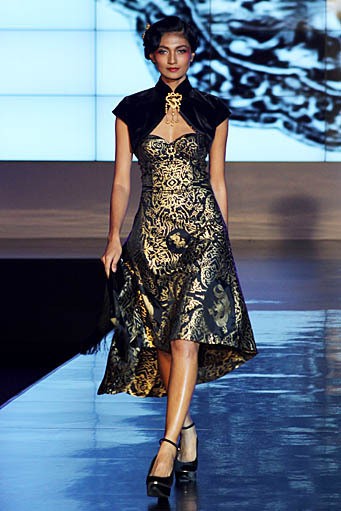 Ghea Panggabean Orientalism Indonesia Fashion Week 2012 at Jakarta Convention center. Senayan. Jakarta. [Foto: Mohammad Abduh/Wolipop]