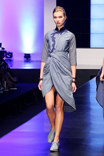 Deden Siswanto Debutante Delight. Indonesia Fashion Week 2012 at Jakarta Convention Center. Senayn. Jakarta.  [Foto: Mohammad Abduh/Wolipop]