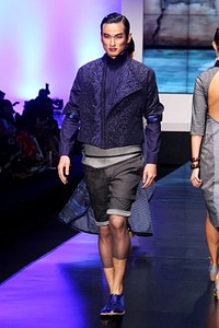 Deden Siswanto Debutante Delight. Indonesia Fashion Week 2012 at Jakarta Convention Center. Senayn. Jakarta.  [Foto: Mohammad Abduh/Wolipop]