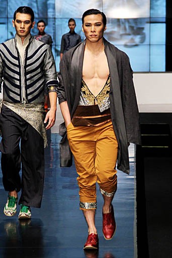 Deden Siswanto Debutante Delight. Indonesia Fashion Week 2012 at Jakarta Convention Center. Senayn. Jakarta.  [Foto: Mohammad Abduh/Wolipop]