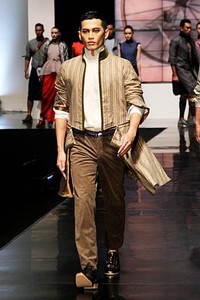 Deden Siswanto Debutante Delight. Indonesia Fashion Week 2012 at Jakarta Convention Center. Senayn. Jakarta.  [Foto: Mohammad Abduh/Wolipop]