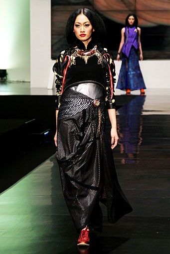 Deden Siswanto Debutante Delight. Indonesia Fashion Week 2012 at Jakarta Convention Center. Senayn. Jakarta.  [Foto: Mohammad Abduh/Wolipop]