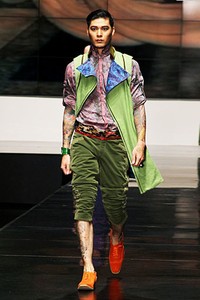 Deden Siswanto Debutante Delight. Indonesia Fashion Week 2012 at Jakarta Convention Center. Senayn. Jakarta.  [Foto: Mohammad Abduh/Wolipop]