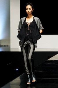 Eny Ming Re-Construction. Psychedelic Slang. Indonesia Fashion Week 2012 at Jakarta Convention Center. Jakarta. [Foto: Mohammad Abduh/Wolipop]