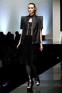 Eny Ming Re-Construction. Psychedelic Slang. Indonesia Fashion Week 2012 at Jakarta Convention Center. Jakarta. [Foto: Mohammad Abduh/Wolipop]