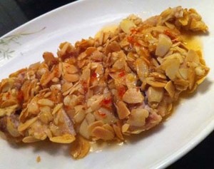 Resep Ayam: Almond Fried Chicken