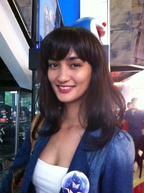 Atiqah Hasiholan Ingin Main Film Superhero