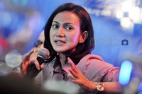 Dalam diskusi tersebut membahas tentang permasalahan yang di hadapi oleh Kota Jakarta diantaranya Kemacetan dan Banjir kelak mereka menjadi Gubernur DKI Jakarta.