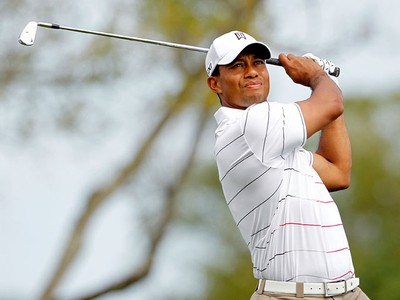 Pukulan Tiger Woods Masih Mumpuni