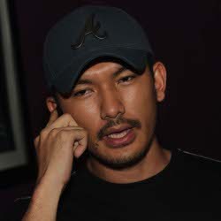 Rio Dewanto Nyanyi untuk Film Bait Surau