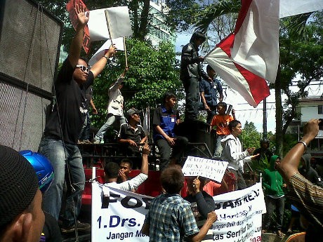  Ratusan Warga Desak DPRD Medan Tuntaskan Masalah Tanah