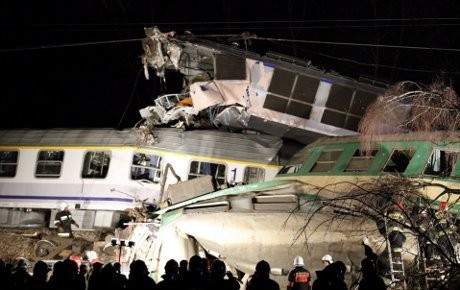 Penumpang Tidur, 2 Kereta Polandia Tabrakan & Tewaskan 16 Orang