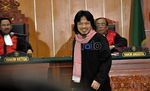 Dipenjara 18 Tahun, Otak Bom Buku Tersenyum